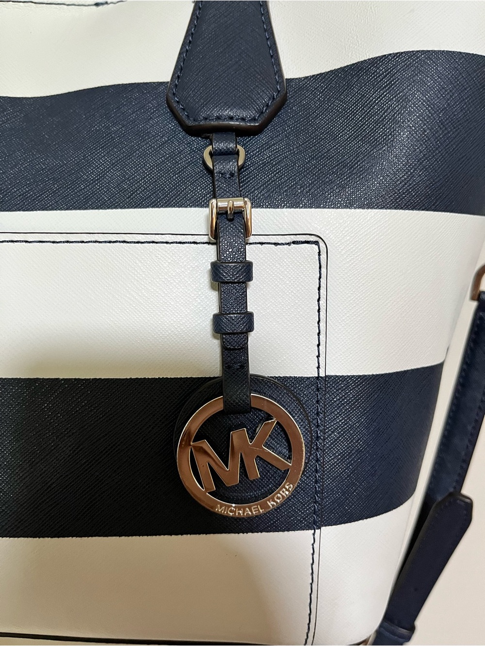 Michael Kors Black and White Striped Leather Tote with MK Charm - Picture 3 of 17